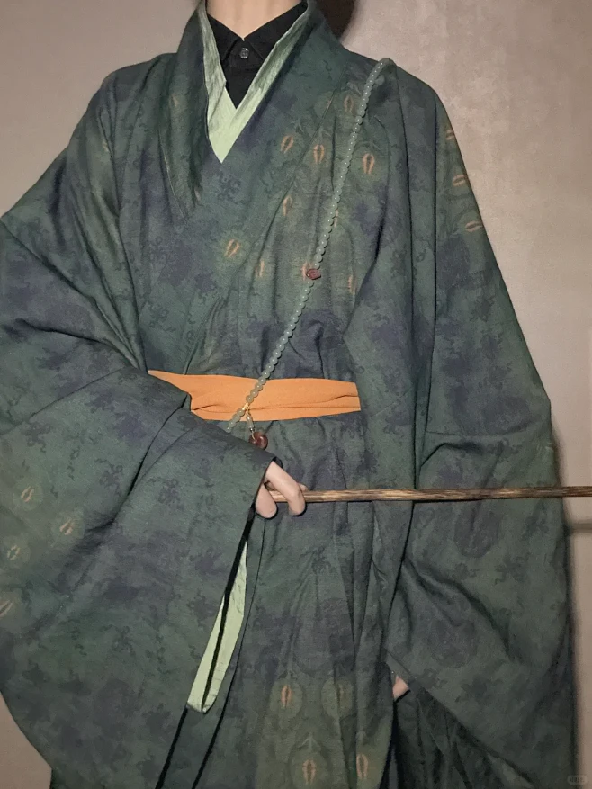 〖汉服〗宋#交领长衫#碧湘门 - 小红书
