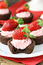 Strawberry Cheesecake Chocolate Cookie Cups - easy to make, delicious and a great treat for Valentine's Day!