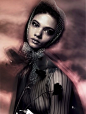 意大利版《Vogue》2016十一月刊时尚大片 | 摄影：Solve Sundsbo
