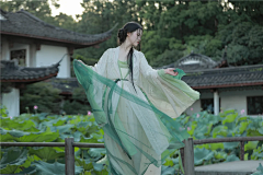 炒田螺采集到练习参考-美女(●ˇ∀ˇ●)