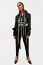 Ellery Pre-Fall 2019 Fashion Show : The complete Ellery Pre-Fall 2019 fashion show now on Vogue Runway.