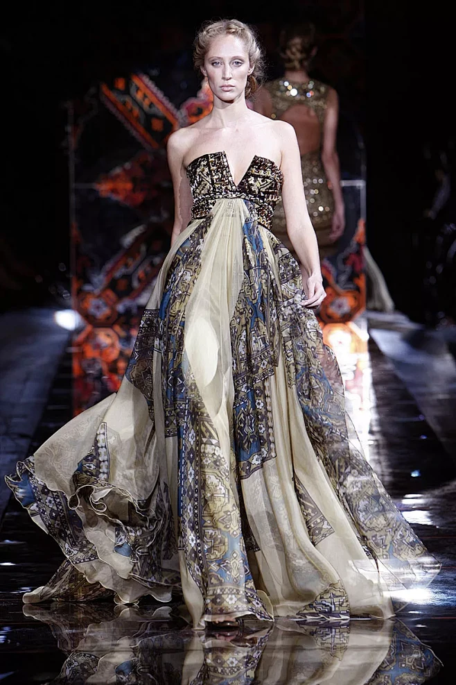 祖海·慕拉 [Zuhair Murad]...