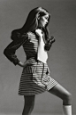 Sixties chic Jean Shrimpton models a striped denim mini-dress with a floral blouse and large white cravat, 1969~穿着条纹连衣裙的女孩，是那个时代的时髦人物~旧时光里的时尚光影，请关注@百年时尚画廊