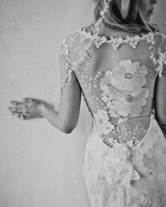 Claire Pettibone Tru...