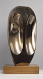Dame Barbara Hepworth, Vertical Form (St Ives) 1968, cast 1969. Material bronze. Collection of Tate Modern.