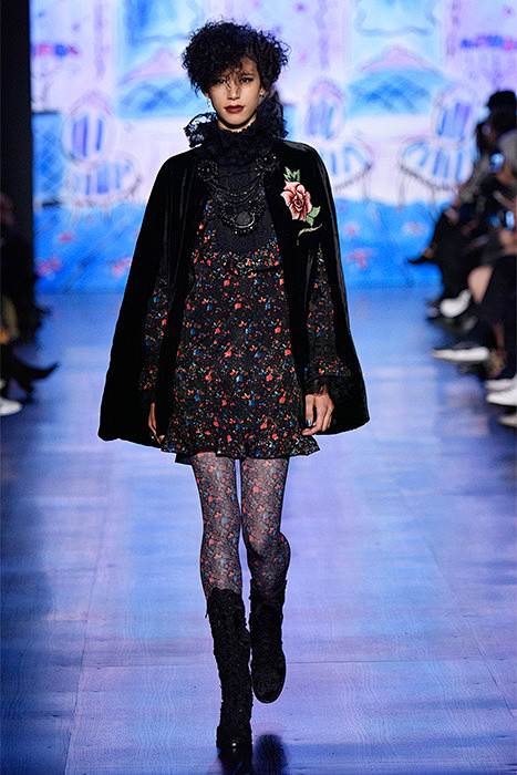 ANNA SUI : ANNA SUI ...