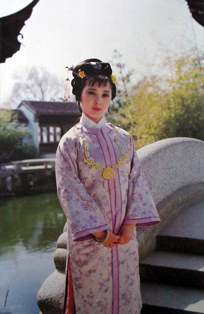 87版《红楼梦》金陵十二钗第八位，胡泽红饰演贾惜春-花瓣网