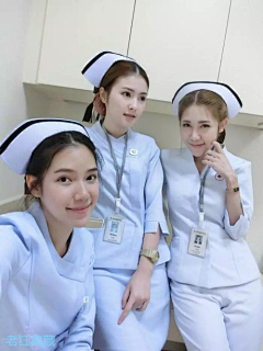 老钰典藏采集到姐妹花