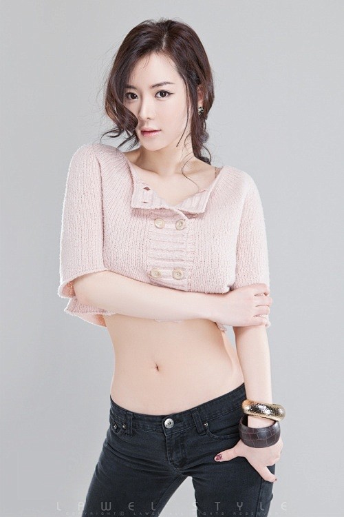 贴图730217林智慧瞧这细腰看图韩国车模吧百度贴吧