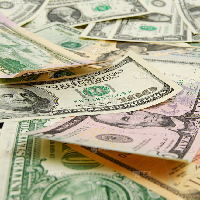 美元现金。