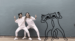 搞笑GIF；妹子真人版表情包，简直不要太魔性