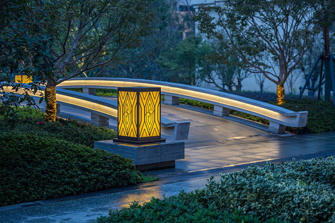 南京星河天赋高端精品住宅新中式灯光夜景特色灯具拱桥植物种植景观