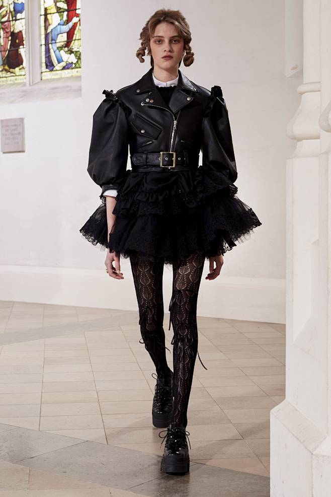 Simone Rocha Fall 20...