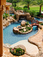 Resort-styled paradise in the backyard!  This is so nice!: 