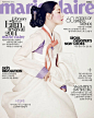 李英爱着韩国传统服装登杂志封面