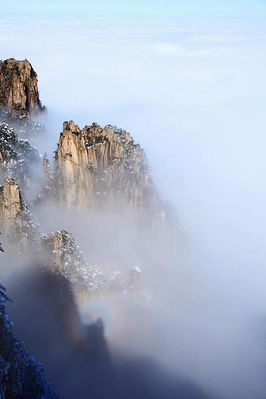 云海，白雪，黄山，仙境