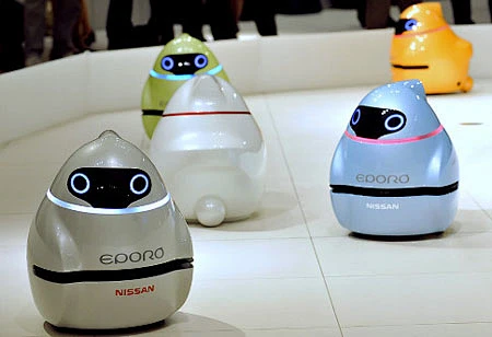 nissan eporo robot car-花瓣网