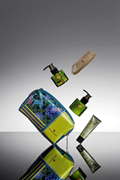 Harnn中国采集到HARNN全产品facebook图