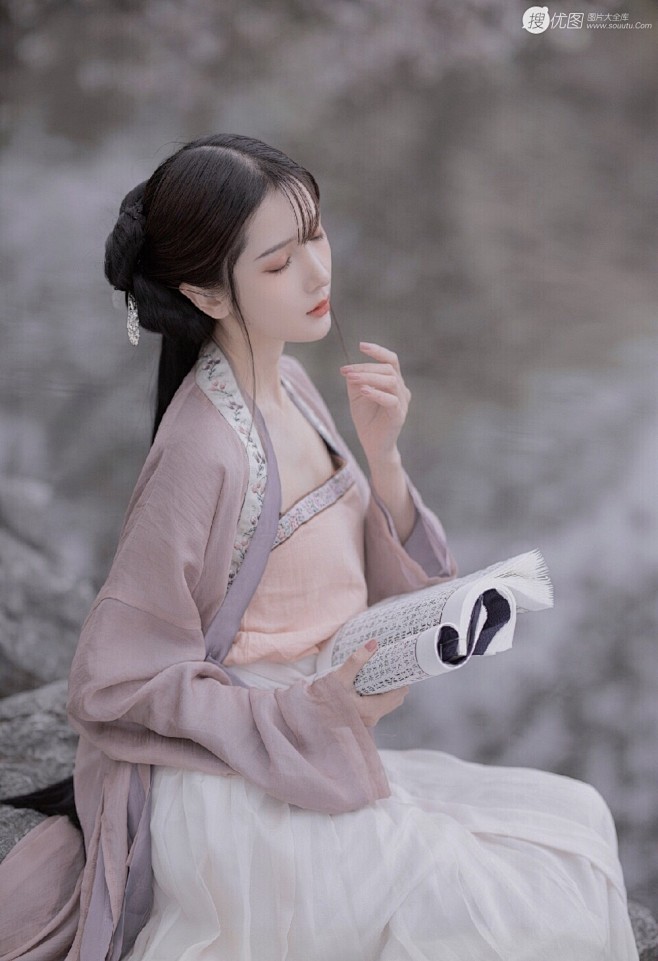 古风美女合集，古装汉服美人唯美摄影艺术图片图集 - 搜优图片网