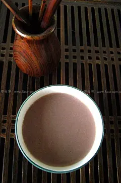 如何做紫薯切糕和红豆麦片羹的做法（早餐菜谱）
