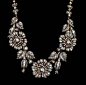 Silver / Gold Diamond Flower Necklace - Yafa Jewelry@北坤人素材