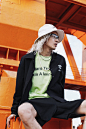 #Boi Campaign# GXG x UMBRO 「越出位」 

@GXGfashion 携手@umbro茵宝 推出“城市机能”「越出位」新装. 荧光色调, 反光面料, OVERSIZE, 融合 UMBRO 极限运动风格, 打造全新城市机能户外装备. 为城市青年“越出位”演绎“双面人生”创造更多可能. 人气偶像王俊凯超话 、justin黄明昊超话 上 ​​​​...展开全文c