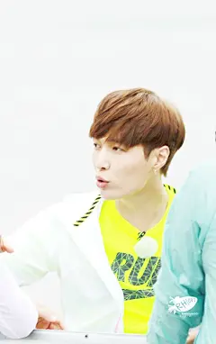 LAY★[150803图片]150717极限挑战录制 新鲜出炉萌萌哒的表情包4P_张艺兴吧_百度贴吧