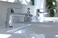 五金卫浴水龙头图片摄影图