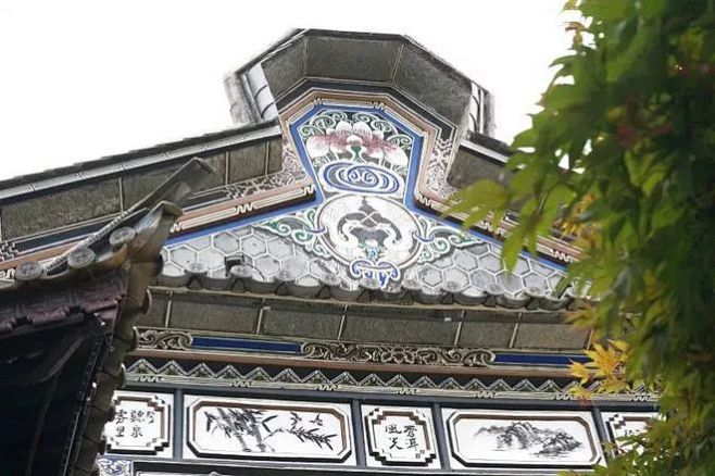 到喜洲去，看白族民居白墙水墨|彩绘_网易...