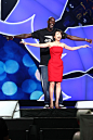 加内特央视节目录制花絮 : 北京时间8月21日消息,NBA巨星凯文-加内特参加了央视节目录制，以上图为精彩花絮。 