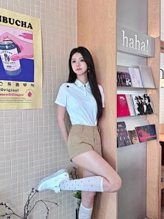 风儿青采集到服装搭配 美女
