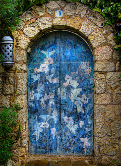 Rochow诺采集到全球最美的25扇“童话之门”