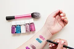 Sparkle glitter swatch on hand