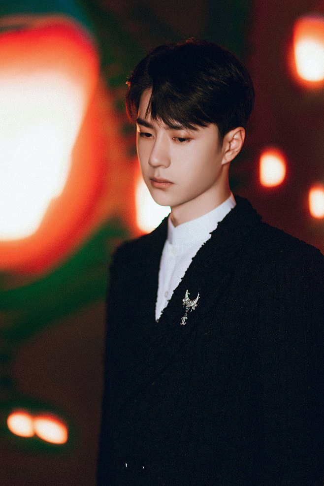 YIBO-OFFICIAL的照片 - 微...