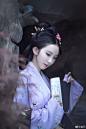江南无所有，聊赠一枝春。

