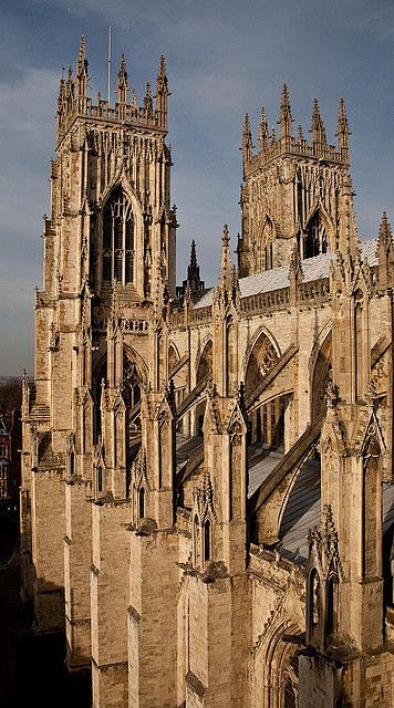 flying buttresses on...