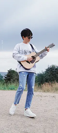 朱一龙  | 全屏壁纸

吉他小王几！！！P1绝美啊啊啊啊啊啊啊啊啊啊啊！！！！！ ​​​​