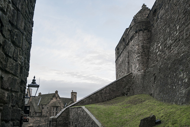 Scotland Gothic (736...
