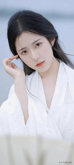 伊人浅笑醉云州采集到清姿雅韵亭亭立,白玉为骨玉为肌