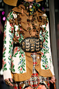 Gucci Fall 2017 Ready-to-Wear Fashion Show : The complete Gucci Fall 2017 Ready-to-Wear fashion show now on Vogue Runway.