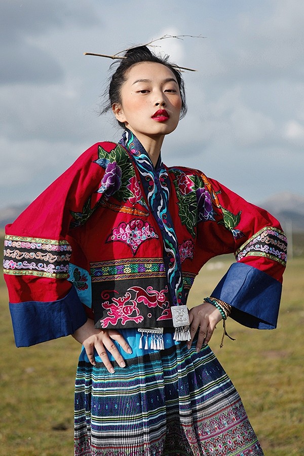 青海青海。双囍是朵花儿 - 双囍是朵花儿...
