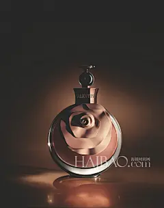 欧美奢华 时尚潮流 【图】华伦天奴 (Valentino) 推出Valentina Assoluto绝色佳人香水――2014年1月奢华上市_女士香水_海报时尚网