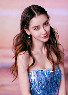 lg630WH8采集到angelababy