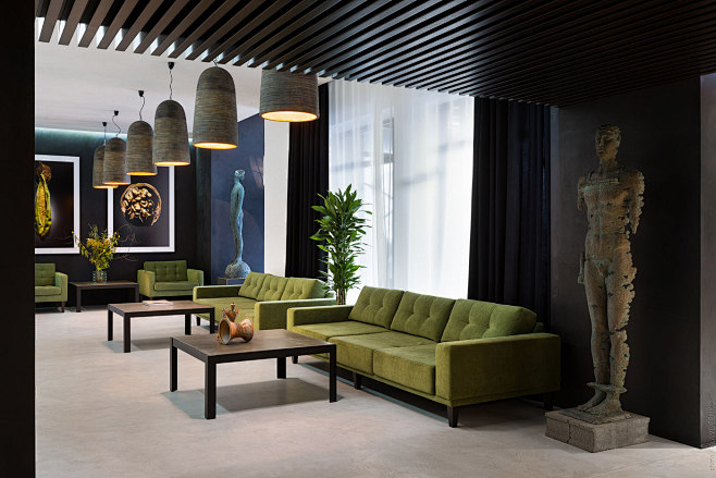 OSCHADBANK : Archite...