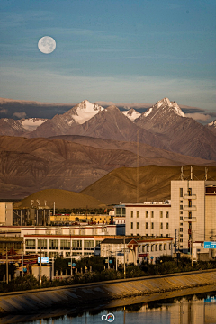 橘角大王采集到街道场景