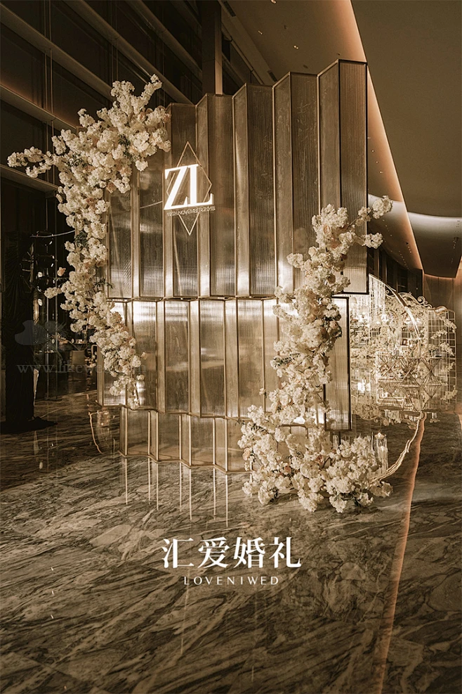 汇爱婚礼策划-广州保利洲际酒店 香槟色系婚礼 | 如梦似幻的玻璃花房-真实婚礼案例-汇爱婚礼策划作品-喜结网图片_珠宝图片素材-花瓣网