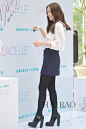 F(x)组合成员郑秀晶 (Krystal) 亮相品牌签名会