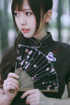 黑泽猫采集到人