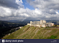 the-krak-des-chevaliers-a-medieval-castle-used-by-the-crusaders-is-AY1A3K.jpg (1300×953)