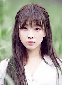 何曼婷